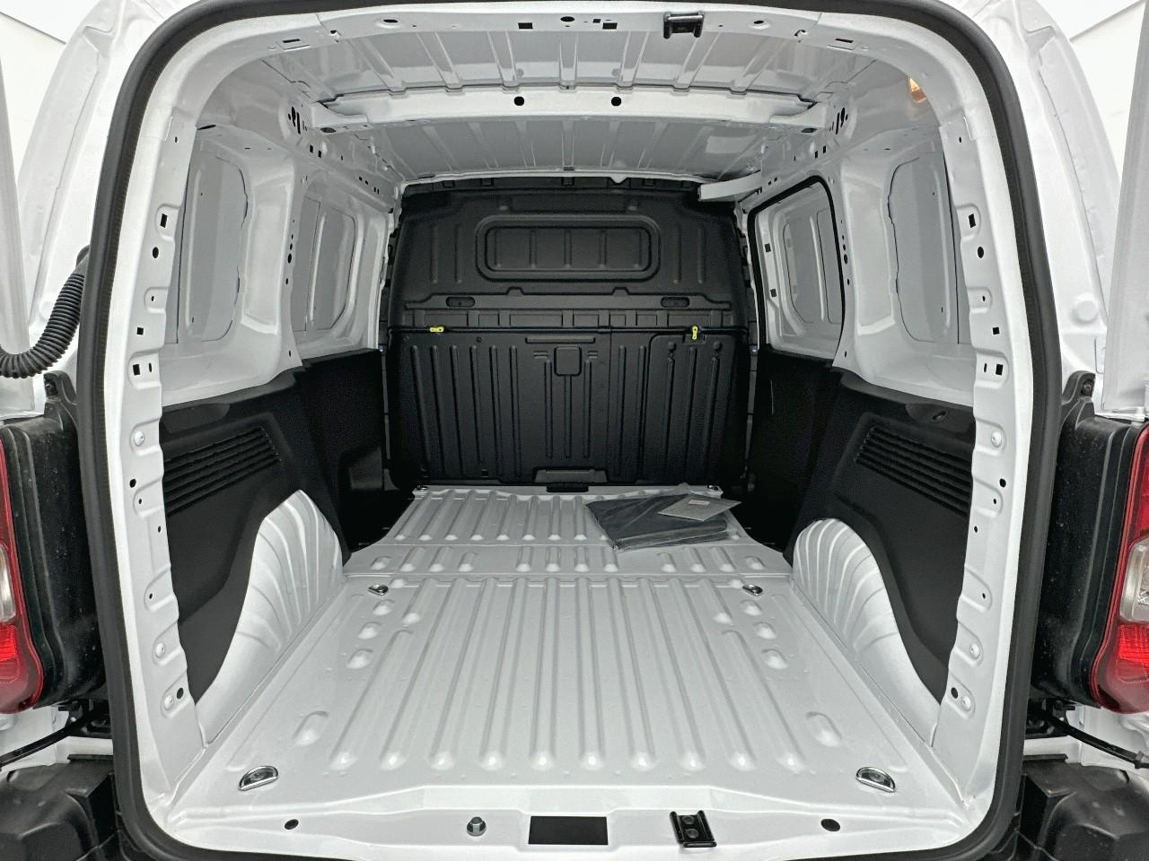 Citroën Berlingo van m diesel 100 ch manuelle — photo 8