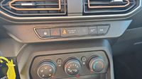 Dacia Sandero 1.0 TCe 90ch Stepway Expression — photo 16
