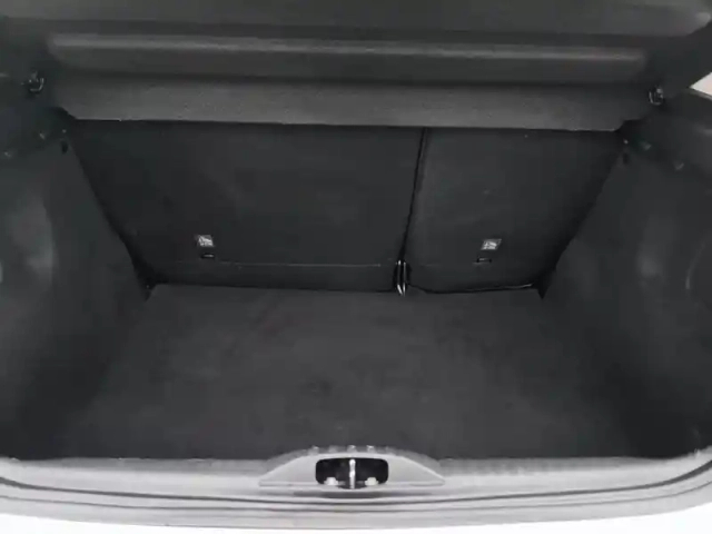 Citroën C3 bluehdi 100 ch bvm6 plus — photo 8