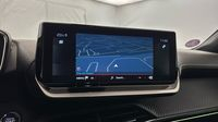 Peugeot 2008 1.2 PureTech 130ch S&S GT EAT8 — photo 18