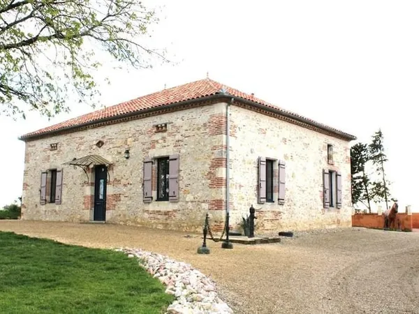 Propriété 6 pièces 132 m²