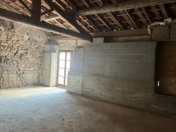 Appartement à aménager avec fort potentiel