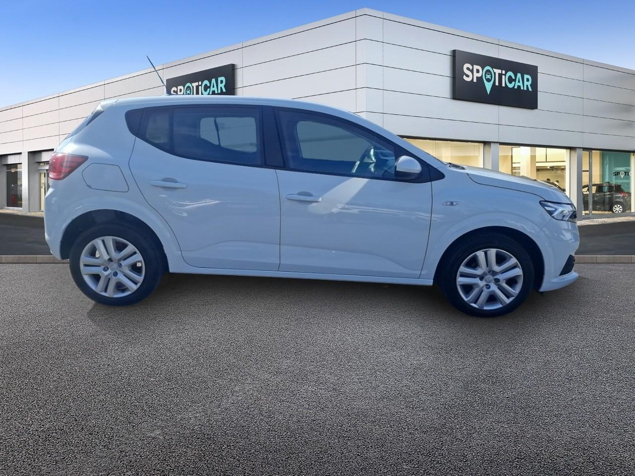 Dacia Sandero 1.0 tce 90ch confort cvt -22 — photo 4