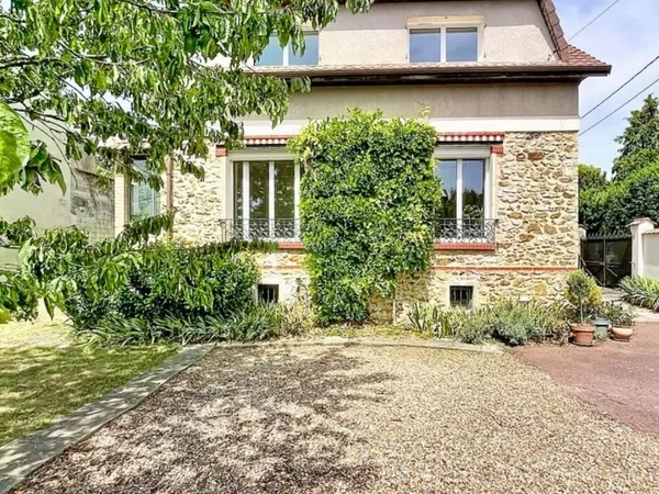 Maison 7 pièces 167 m²