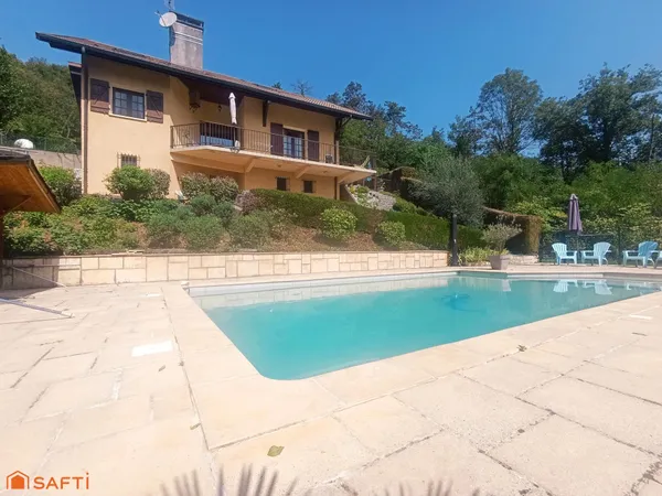 maison avec piscine proche aix les bains