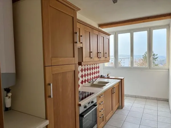 Appartement 5 pièces 97 m²