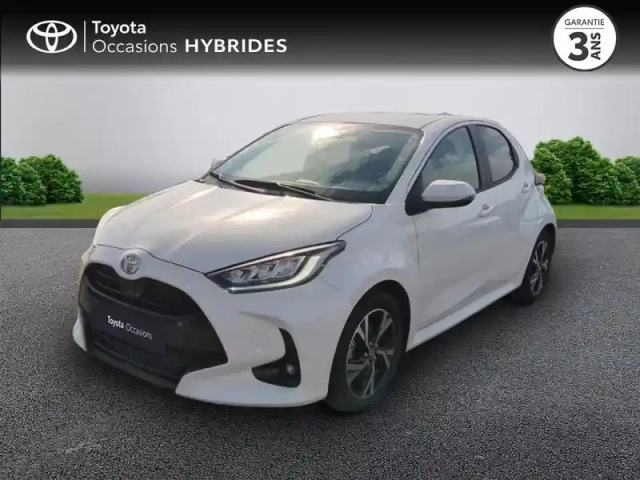 Toyota Yaris 116h design 5p mc24