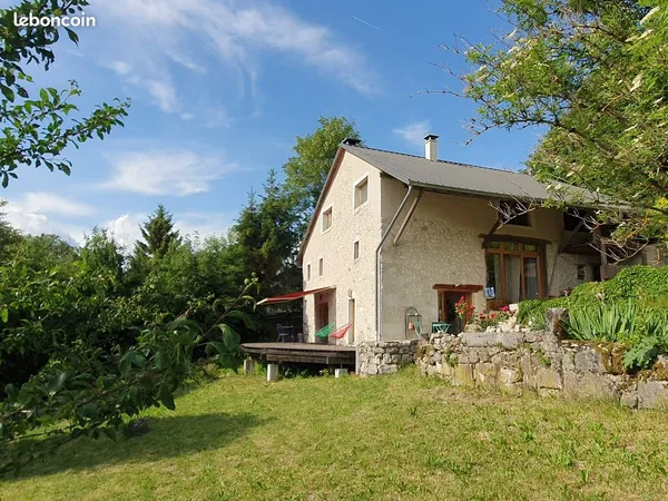 Maison 5 pièces 179 m²