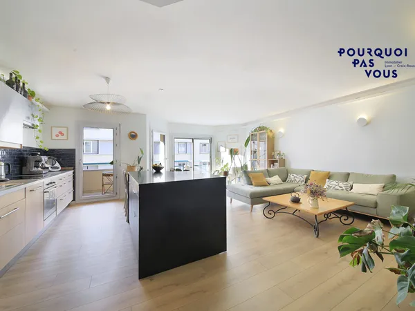 -SOUS COMPROMIS- T4 Familial Parc Blandan