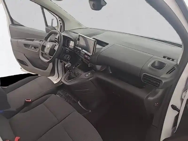 Citroën Berlingo van m diesel 100 ch manuelle — photo 32