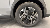 Peugeot 2008 1.2 Hybrid 110ch Envy e-DCS6 — photo 20