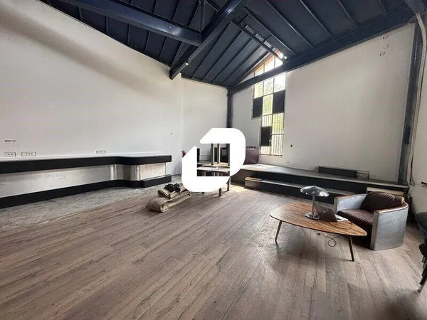 Bureaux 110 m²
