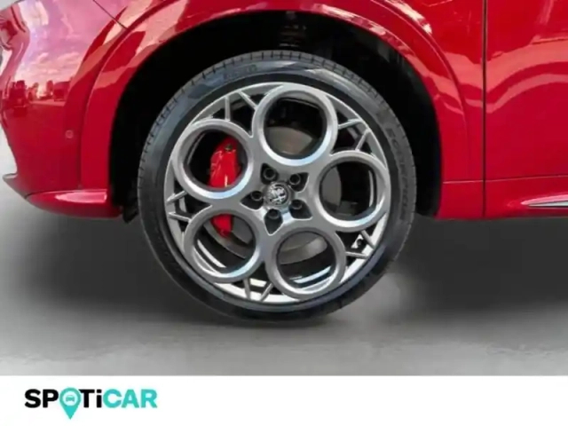Alfa Romeo Tonale 1.3 phev 280ch tributo italiano at6 e-q4 — photo 10