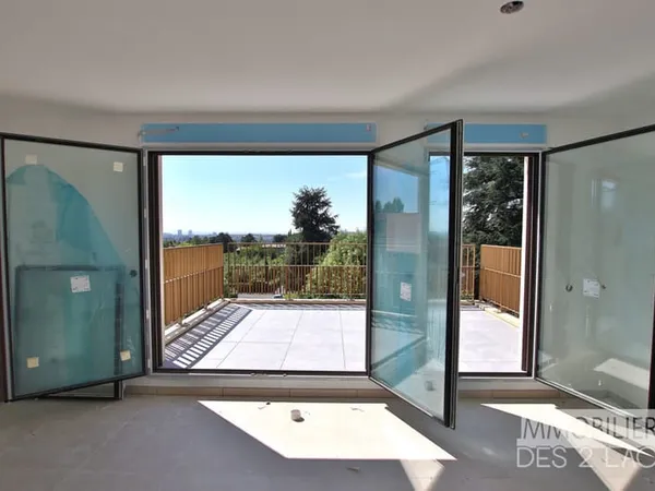 Superbe Appartement en dernier étage - Terrasses avec vues dégagées