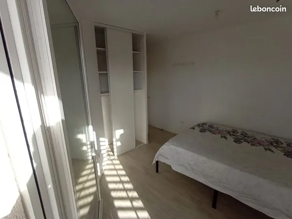 Chambre à louer colocation