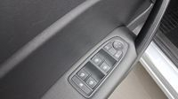 Renault Captur 1.0 TCe 90ch Evolution — photo 16