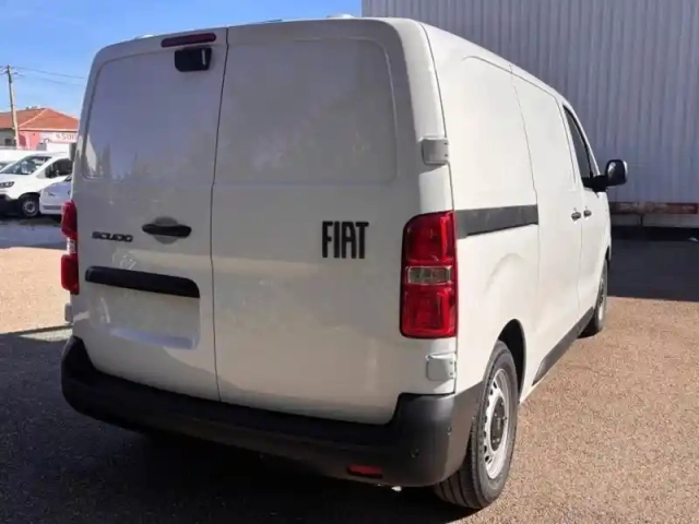 Fiat Scudo fg m 2.2 diesel 180ch pack premium connect automatique — photo 6