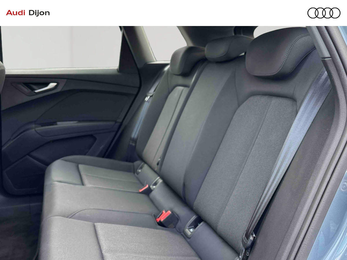 Audi Q4 e-tron 45 285 ch 82 kWh — photo 12