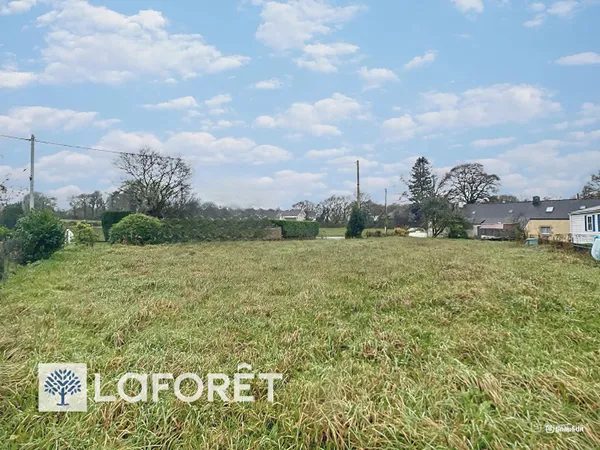 Terrain 711 m²