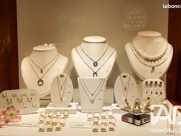 Bijouterie, horlogerie 75 m² Périers