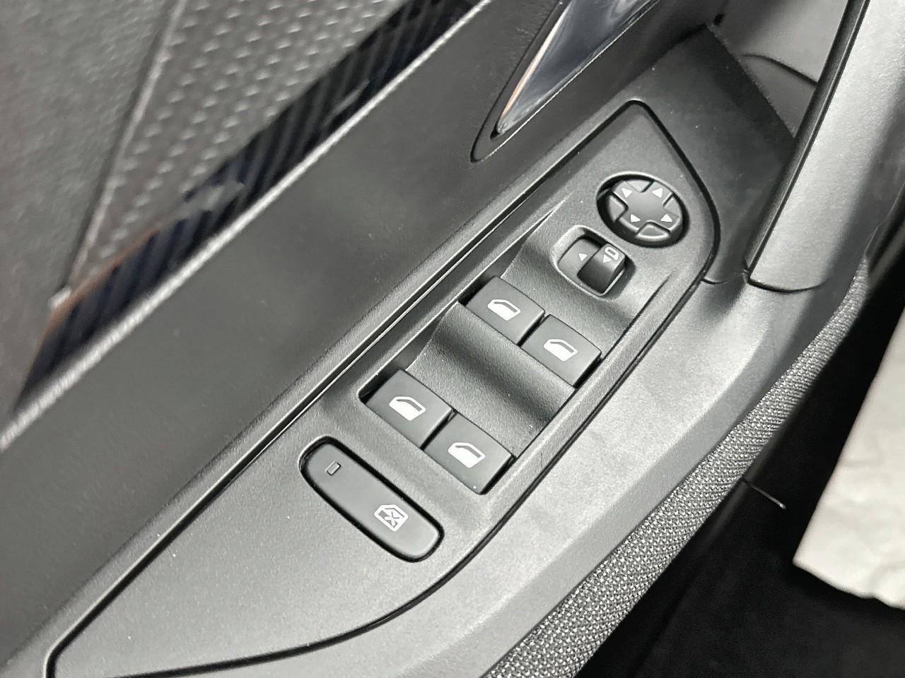 Peugeot 2008 100 s&s bvm6 style — photo 15