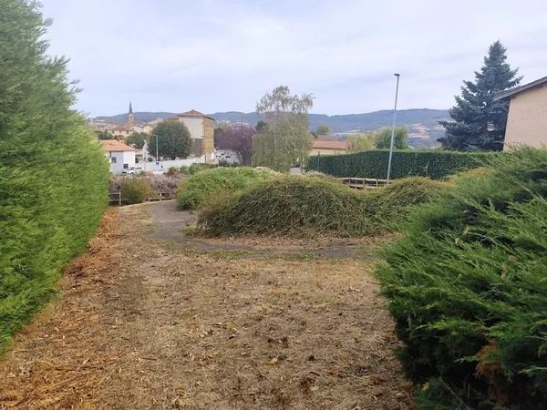Bessenay Terrain à bâtir de 396 m2