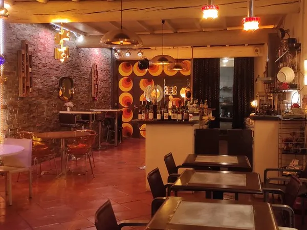 Fonds de commerce restaurant - Port-Vendres (sur le quai)