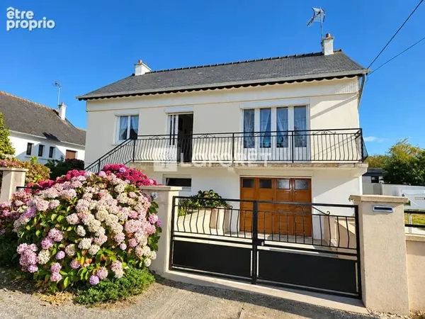 Maison avec parcelle constructible à 450 m du bourg - Plouha