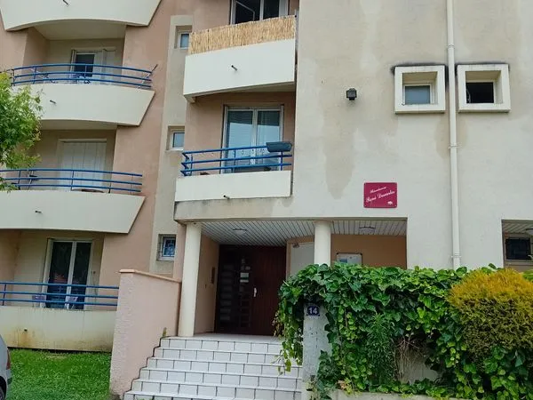 Studio équipé près des facs