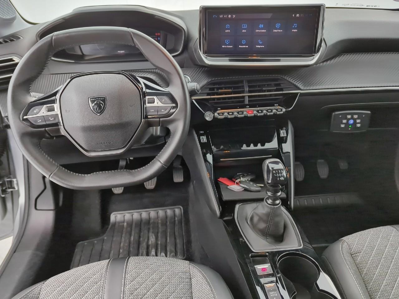 Peugeot 208 puretech 100 s&s bvm6 allure — photo 8