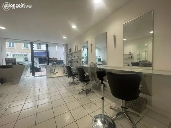 Local commercial 77 m² La Roche-sur-Yon