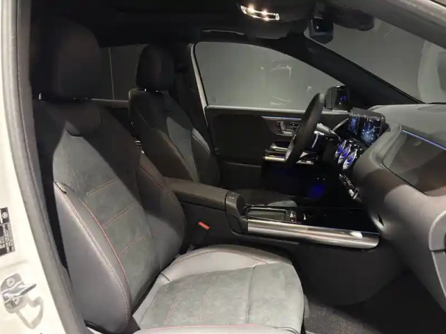 Mercedes Gla 250 e hybrid eq 8g-dct — photo 43