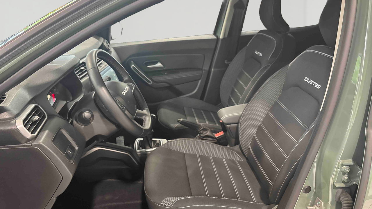 Dacia Duster TCe 130 4x2 — photo 11