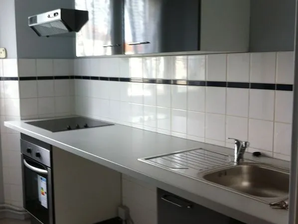 APT T2bis- C.VILLE BRESSUIRE- 65 M²- BALCON