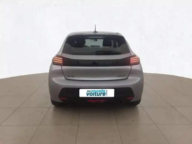 Peugeot 208 hybrid 110 ch e-dcs6 — photo 31