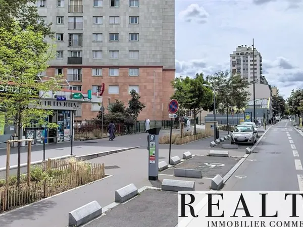 Bureau 134 m²