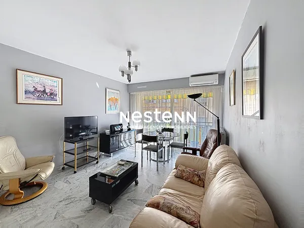 Appartement Le Golfe Juan 2 pièces 45.20 m2 - Cave - Centre Ville