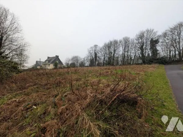 Terrain 2200 m²
