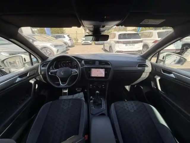 Volkswagen Tiguan 2.0 tdi 150ch r-line dsg7 — photo 12