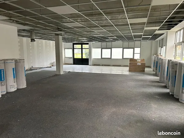 Bureaux 545 m²