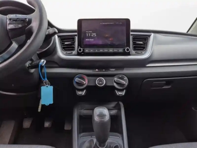 Kia Stonic 1.0 t-gdi 100ch motion — photo 11