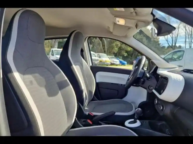 Renault Twingo e-tech electric equilibre r80 achat intégral — photo 10