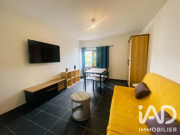Studio 1 pièce 25 m²
