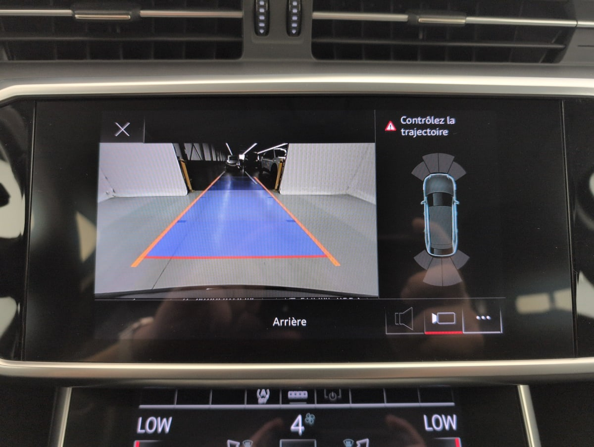 Audi A6 Avant — photo 16
