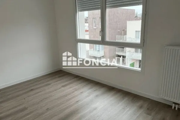 Appartement 4 pièces 82 m²