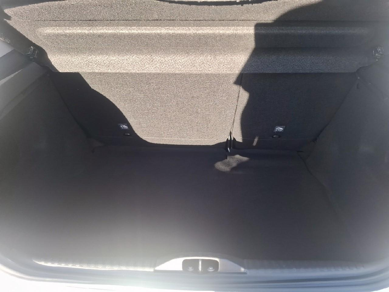 Citroën C3 1.2 puretech 83ch s&s shine — photo 6