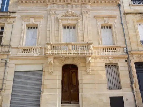 BORDEAUX - Beau potentiel maison pierre avec jardin et garage