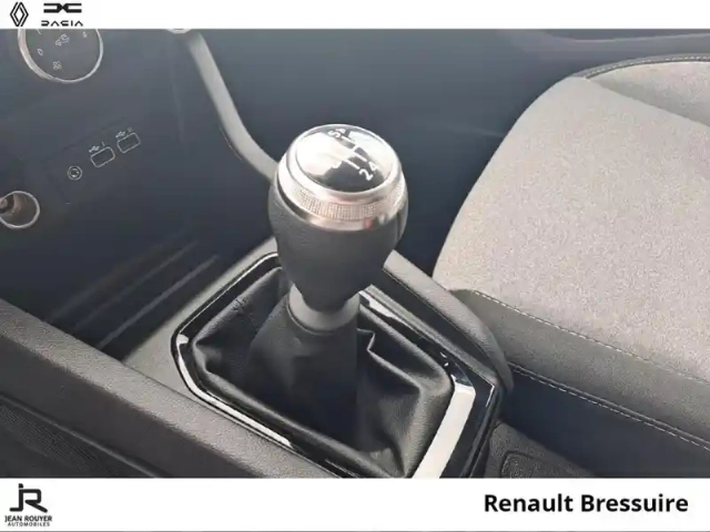 Renault Clio 1.5 dci 100ch evolution - 25 — photo 6