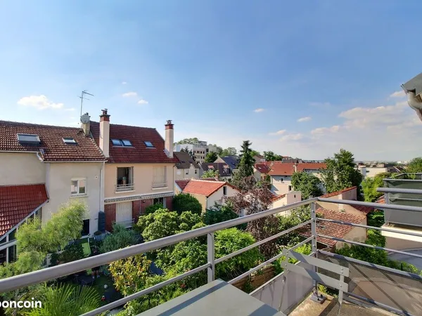 T1 Bis de 30 m², dernier étage, balcon ouest et parking privatif