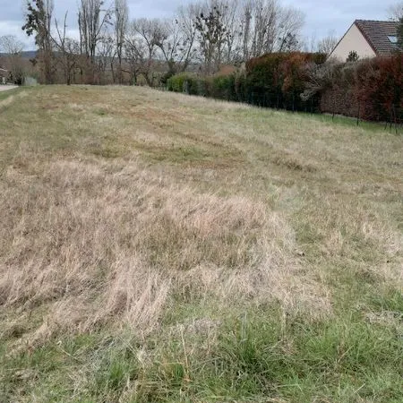 Terrain 2069 m² TAVANT